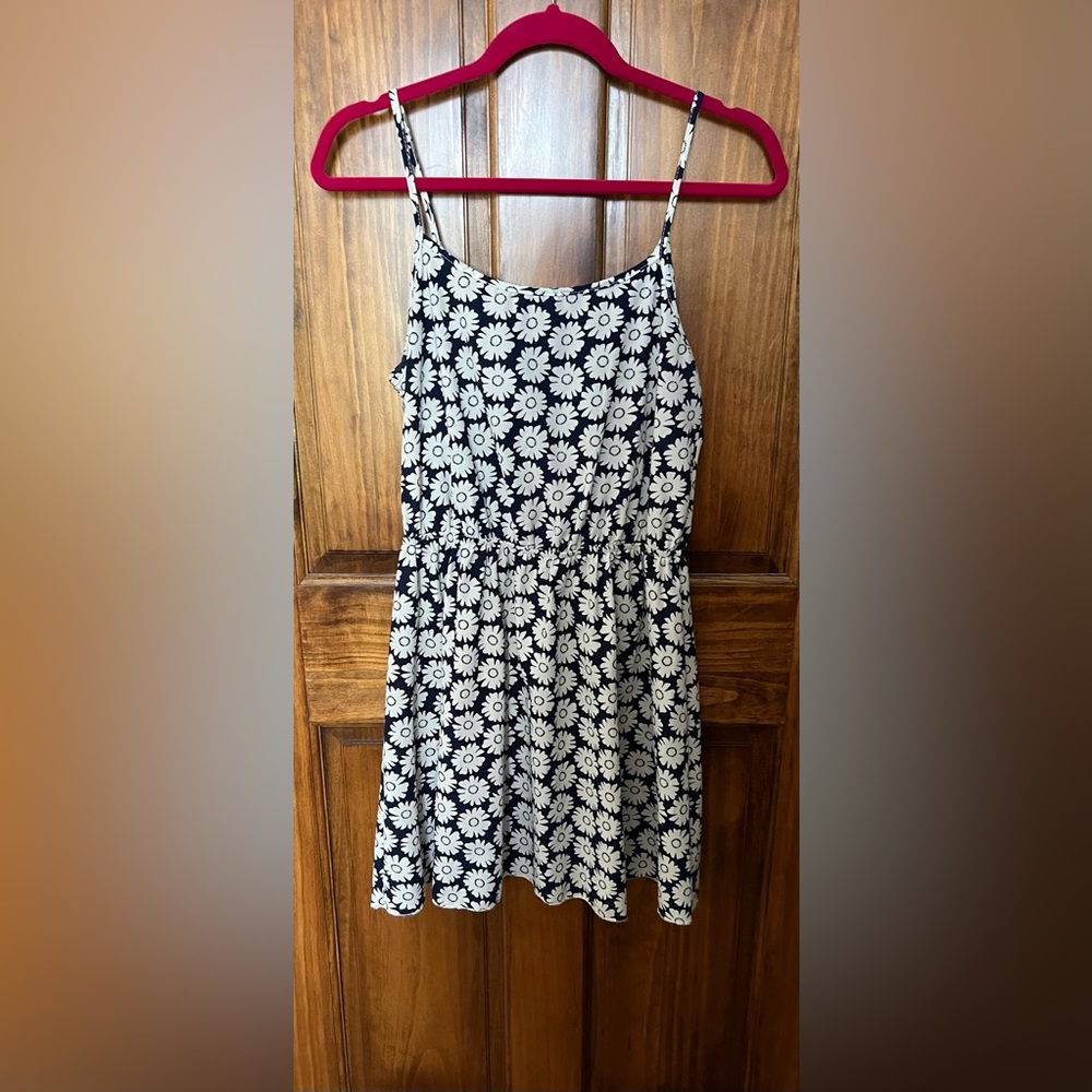 Loose Fitting Flower Patterned Dress